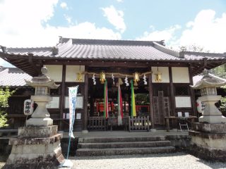 Niukanshobu Shrine