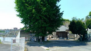 Rokugo gokuraku temple（konono nana haka）
